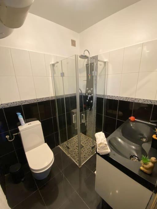 Charmant Studio, 10 Minutes D'Orly / 20 Minutes De Paris Wissous Exterior foto